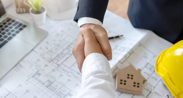 Spolupráce s investory